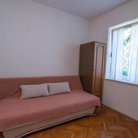 Apartment Garina 2