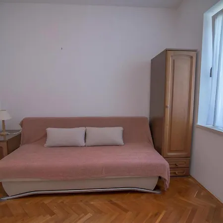 Garina 2 Apartment